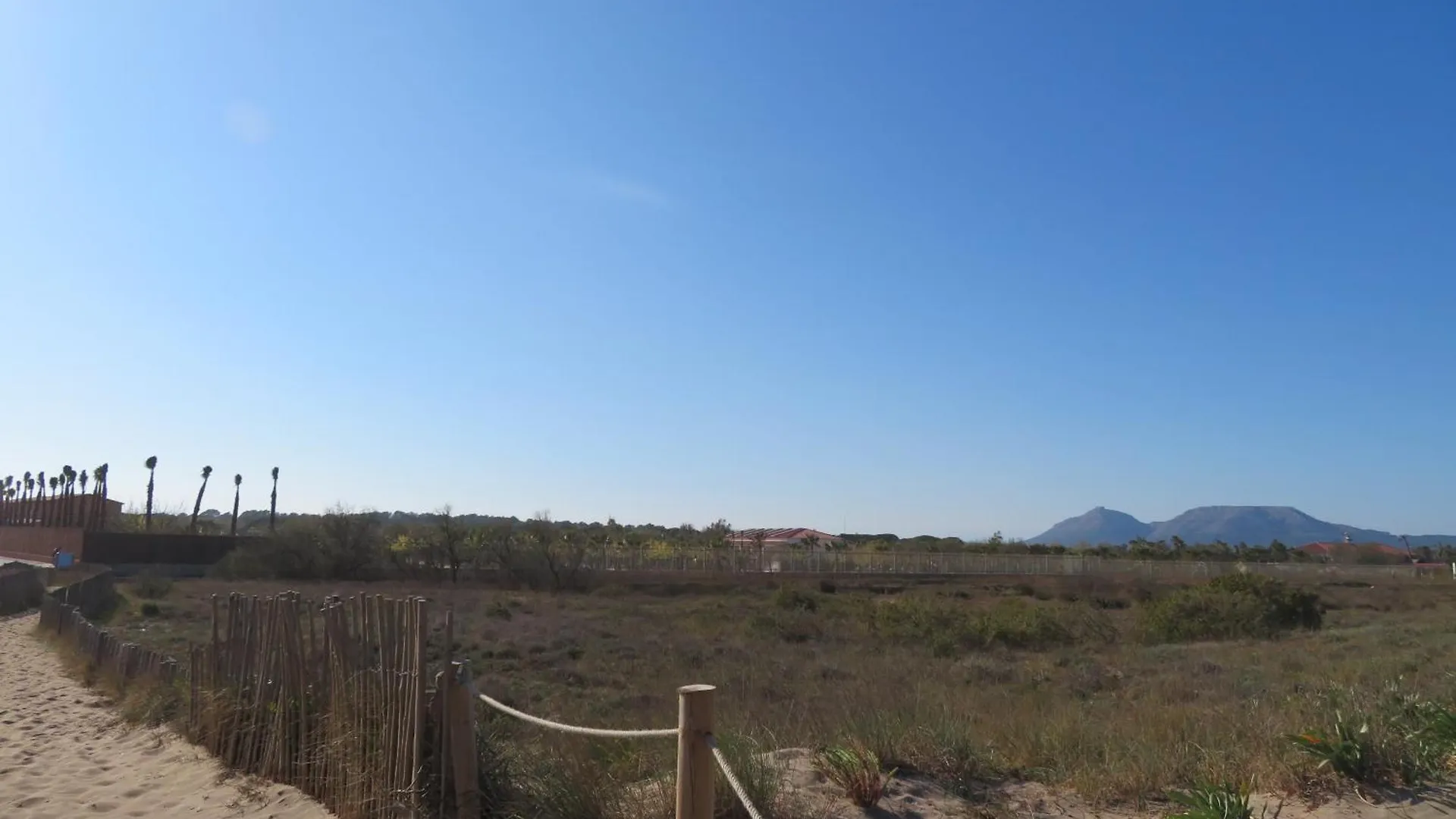 度假居 Mas Pinell, 3 Bedroom At 50M From The Beach. 埃斯塔蒂特